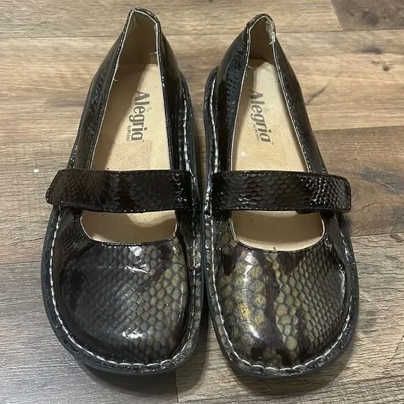 ALEGRIA SIZE 36- 6.5 WOMEN'S GREEN-BLACK ANIMAL PRINT MARY JANE SHOES - Picture 1 of 6